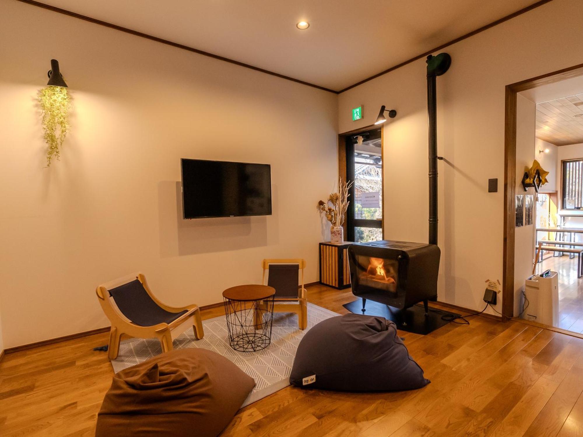Guesthouse Nedoko Nakatsugawa Buitenkant foto